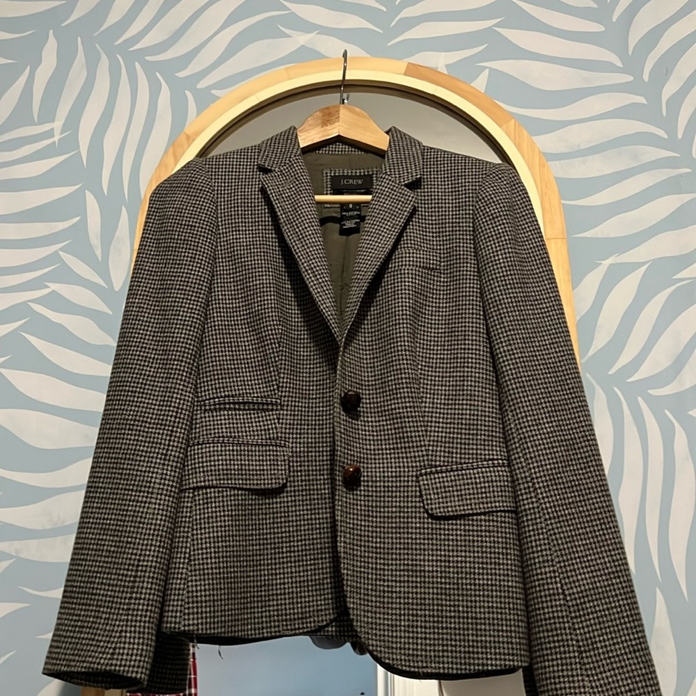 Jcrew Tweed Schoolboy Blazer. Size 0. Great condition!